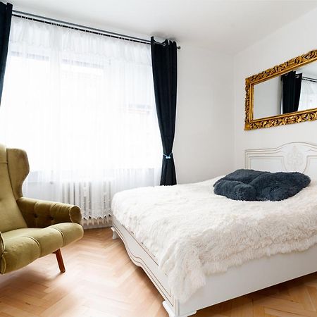 Apartmán Kingdom Of 3 Roses Praha Exteriér fotografie